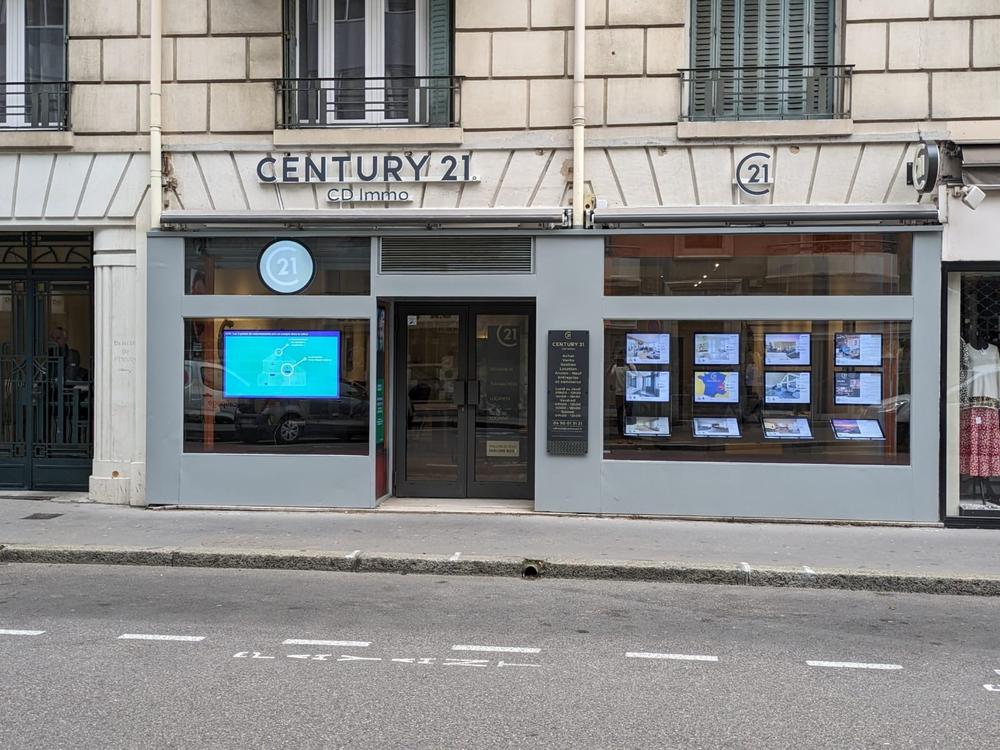 l'équipe de l'agence CD Immo